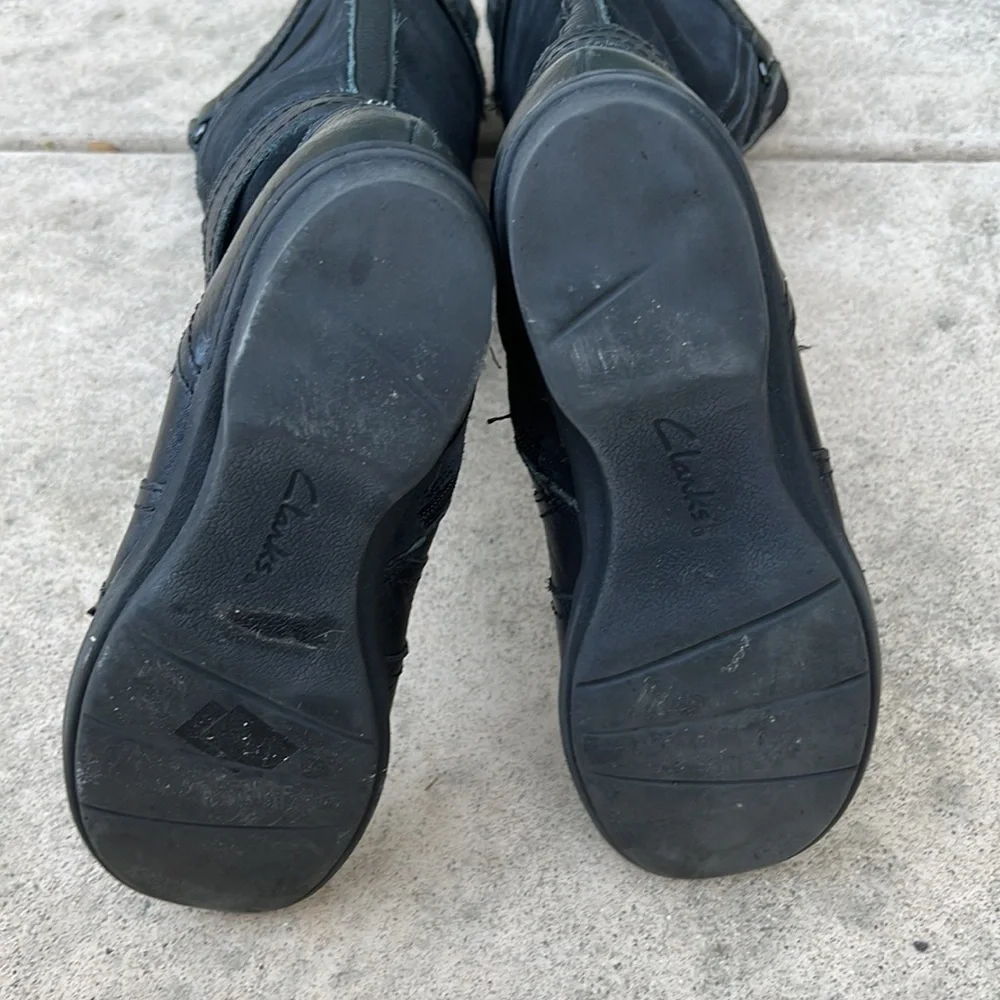 Clarks  Whistle Whey Black Zip up Boot Women's Size 8.5
